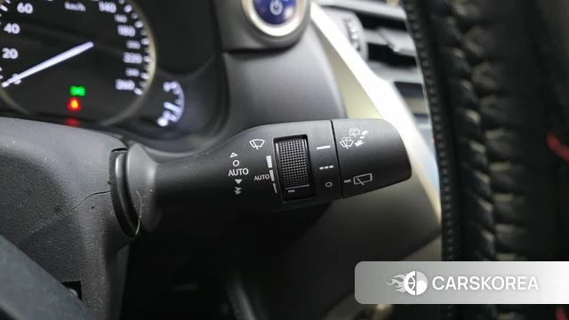 Lexus NX300h id 3814582 из Кореи 10