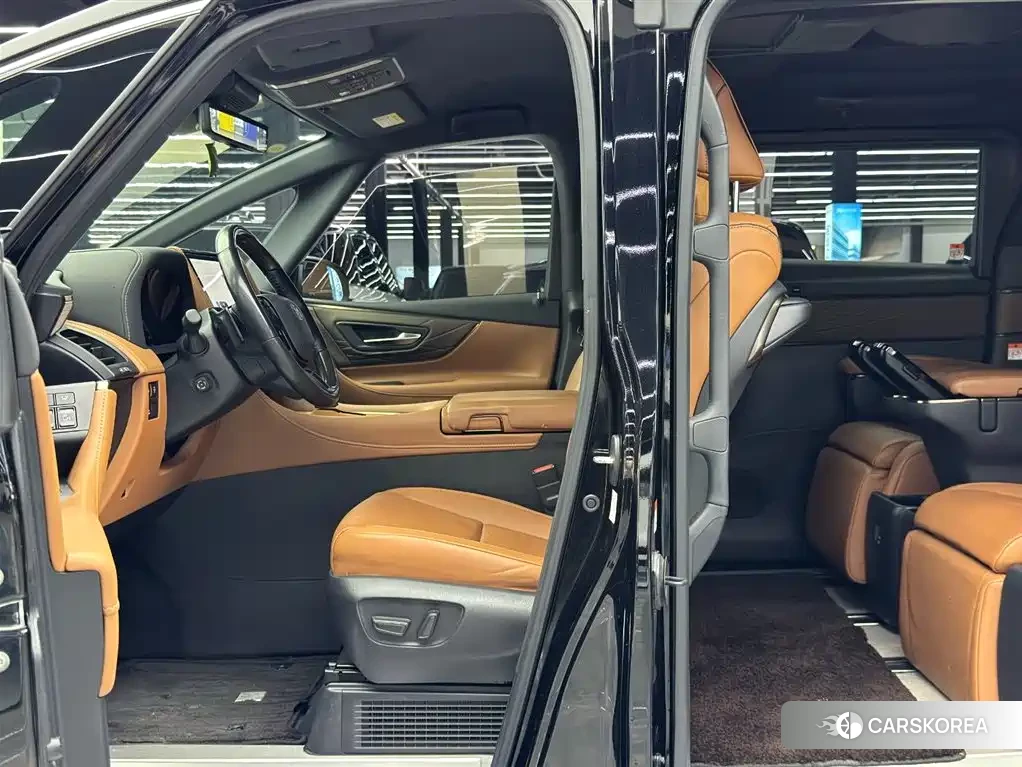 Toyota Alphard id 4547418 из Китая 10