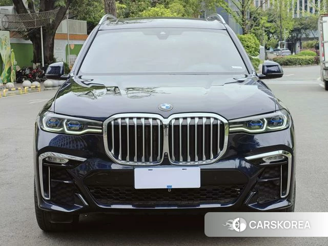 BMW X7 id 4307557 из Китая 10