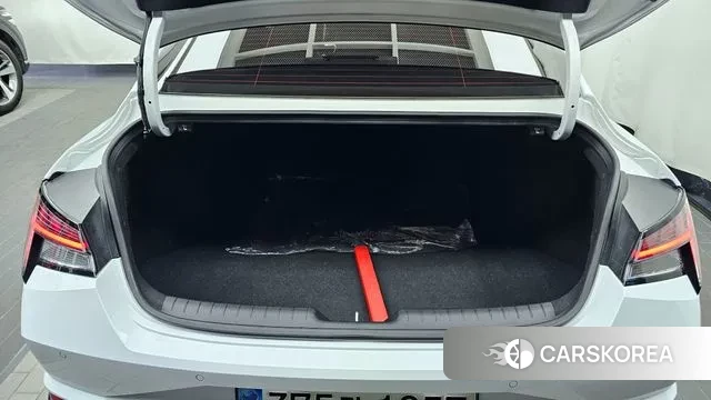 Hyundai Avante (CN7) id 3529479 из Кореи 10