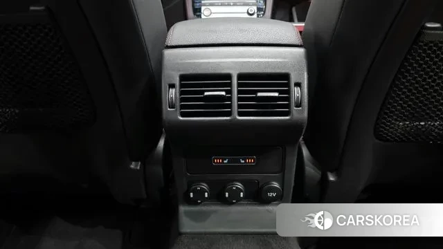 Jaguar F-PACE id 3284933 из Кореи 10