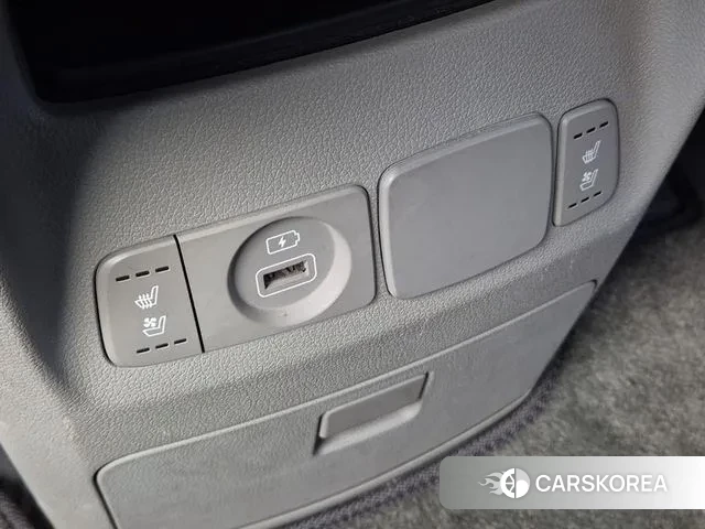 Kia The New Carnival id 3694962 из Кореи 10