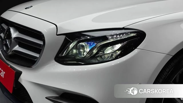 Mercedes-Benz E-Class W213 id 4637860 из Кореи 10
