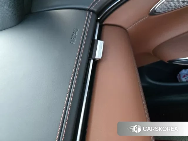 Genesis GV70 id 3727291 из Кореи 10