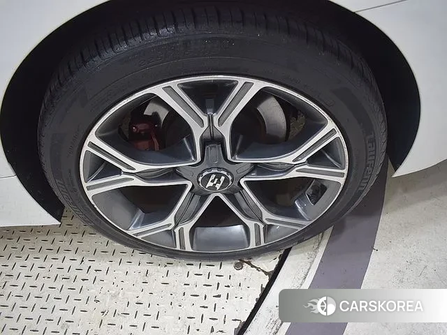 Kia Stinger id 2995772 из Кореи 10