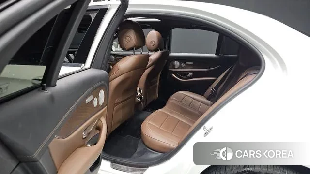 Mercedes-Benz E-Class W213 id 3655646 из Кореи 10