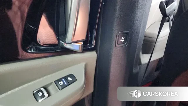 Kia The New Carnival 4th Generation id 3679559 из Кореи 10