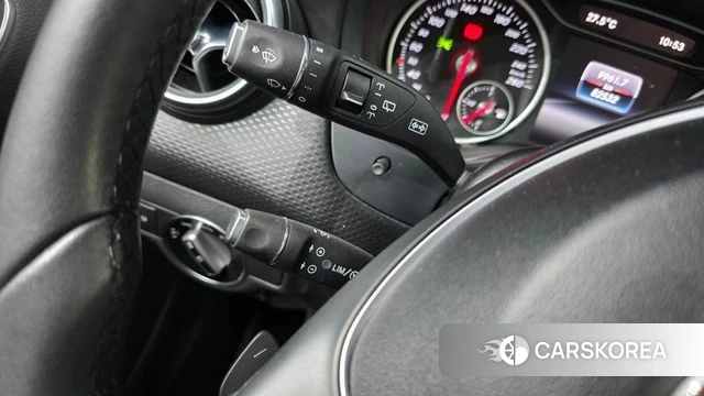 Mercedes-Benz A-Class W176 id 4755431 из Кореи 10