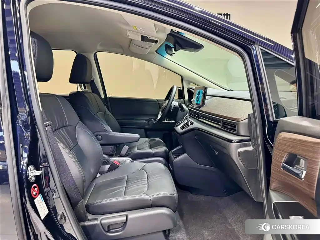 Honda Odyssey id 4515448 из Китая 10