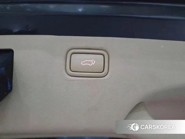 Kia The New Carnival id 3039135 из Кореи 10