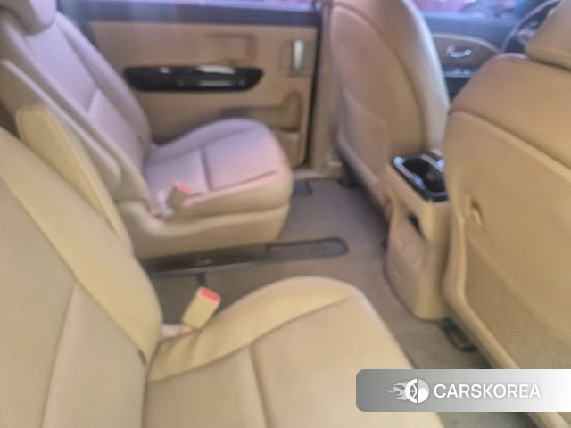 Kia The New Carnival id 3942732 из Кореи 10