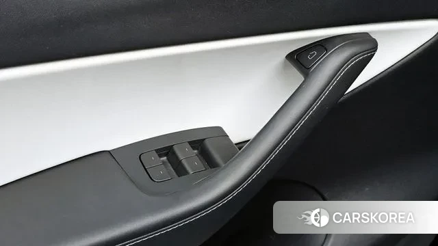 Tesla Model Y id 3032712 из Кореи 10