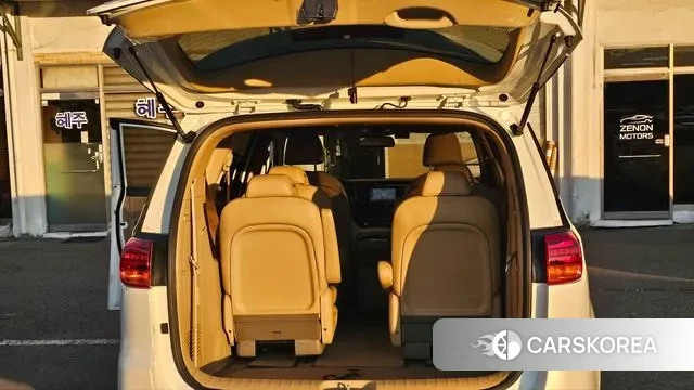 Kia The New Carnival id 3568618 из Кореи 10