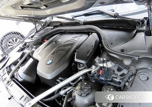 BMW 5 Series (G60) id 4248311 из Кореи 10