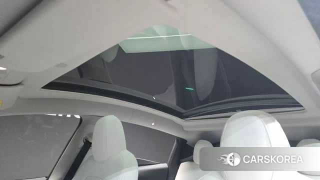 Tesla Model Y id 4549212 из Кореи 10