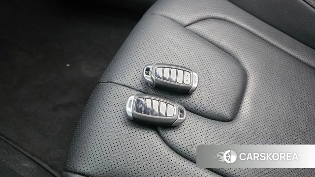 Hyundai Avante (CN7) id 3911180 из Кореи 10