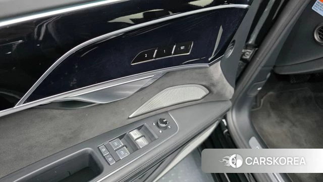 Audi A8 (D5) id 4746282 из Кореи 10
