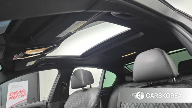 BMW 5 Series (G30) id 3834557 из Кореи 10