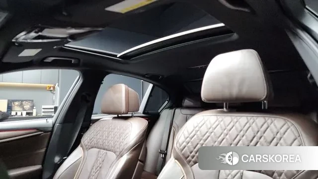 BMW 5 Series (G30) id 3489155 из Кореи 10