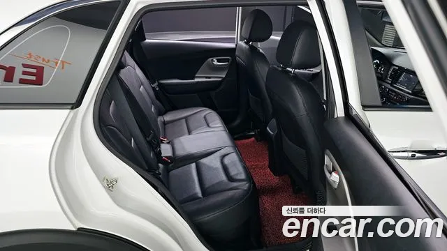 Kia Niro id 2673973 из Кореи 10