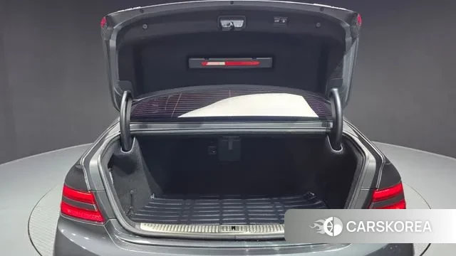 Genesis G90 id 3778974 из Кореи 10