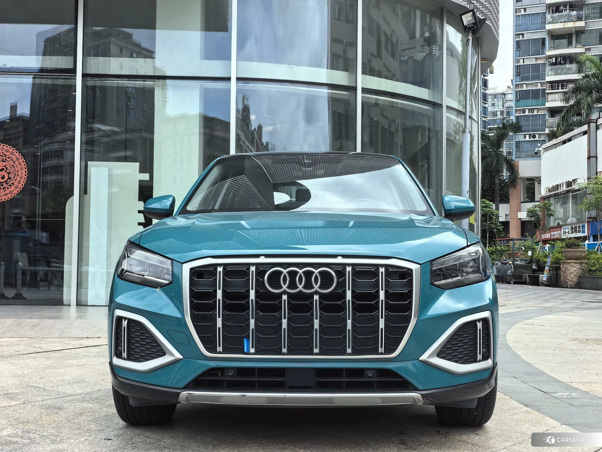 Audi Q2L id 4440720 из Китая 10