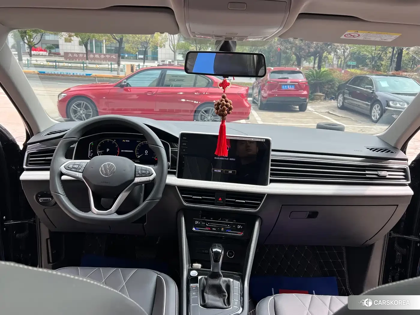 Volkswagen Tiguan L id 4654489 из Китая 10