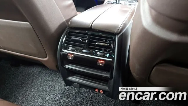 BMW 5 Series (G30) id 2859638 из Кореи 10