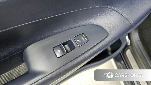 Hyundai The New Grandeur IG Hybrid id 4410035 из Кореи 10