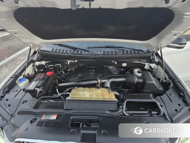 Lincoln Navigator 4th generation id 3488633 из Кореи 10