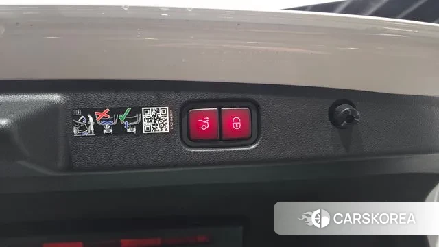 Mercedes-Benz E-Class W214 id 3628903 из Кореи 10