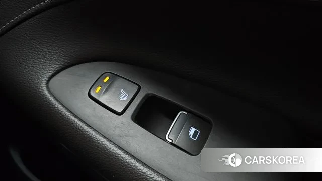 Hyundai Grandeur IG Hybrid id 3233967 из Кореи 10