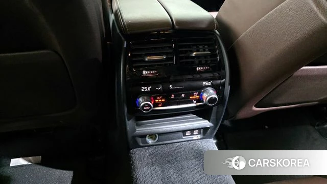 BMW 5 Series (G30) id 3877934 из Кореи 10