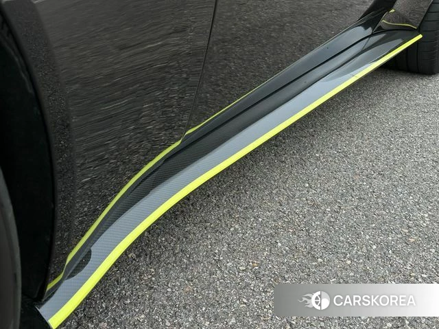 Aston Martin Vantage 2nd Generation id 3954768 из Кореи 10