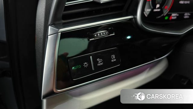 Audi Q7 (4M) id 4579124 из Кореи 10