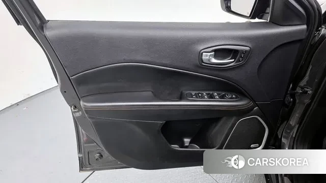 Jeep Compass 2nd Generation id 3292302 из Кореи 10