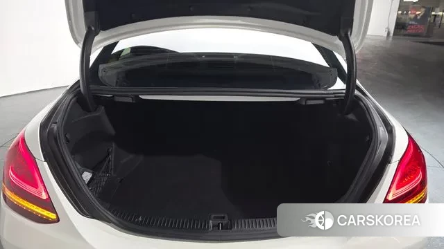 Mercedes-Benz C-Class W205 id 3656608 из Кореи 10