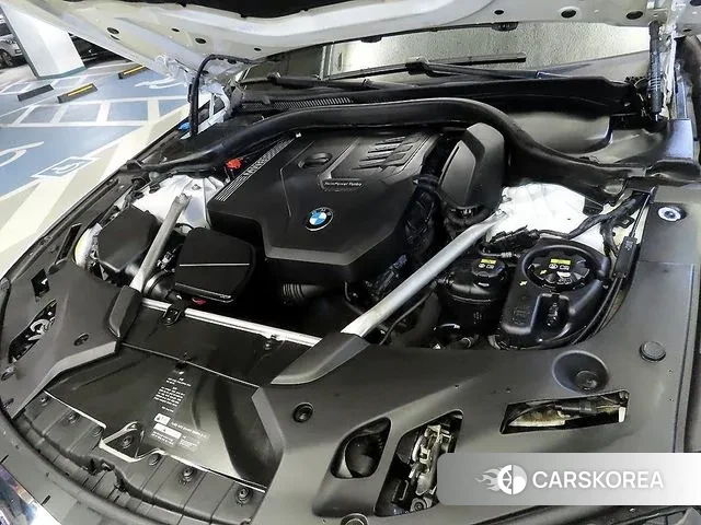 BMW 5 Series (G30) id 3384999 из Кореи 10