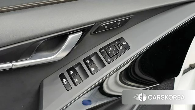 Kia Di Ol Nu Niro id 3832313 из Кореи 10