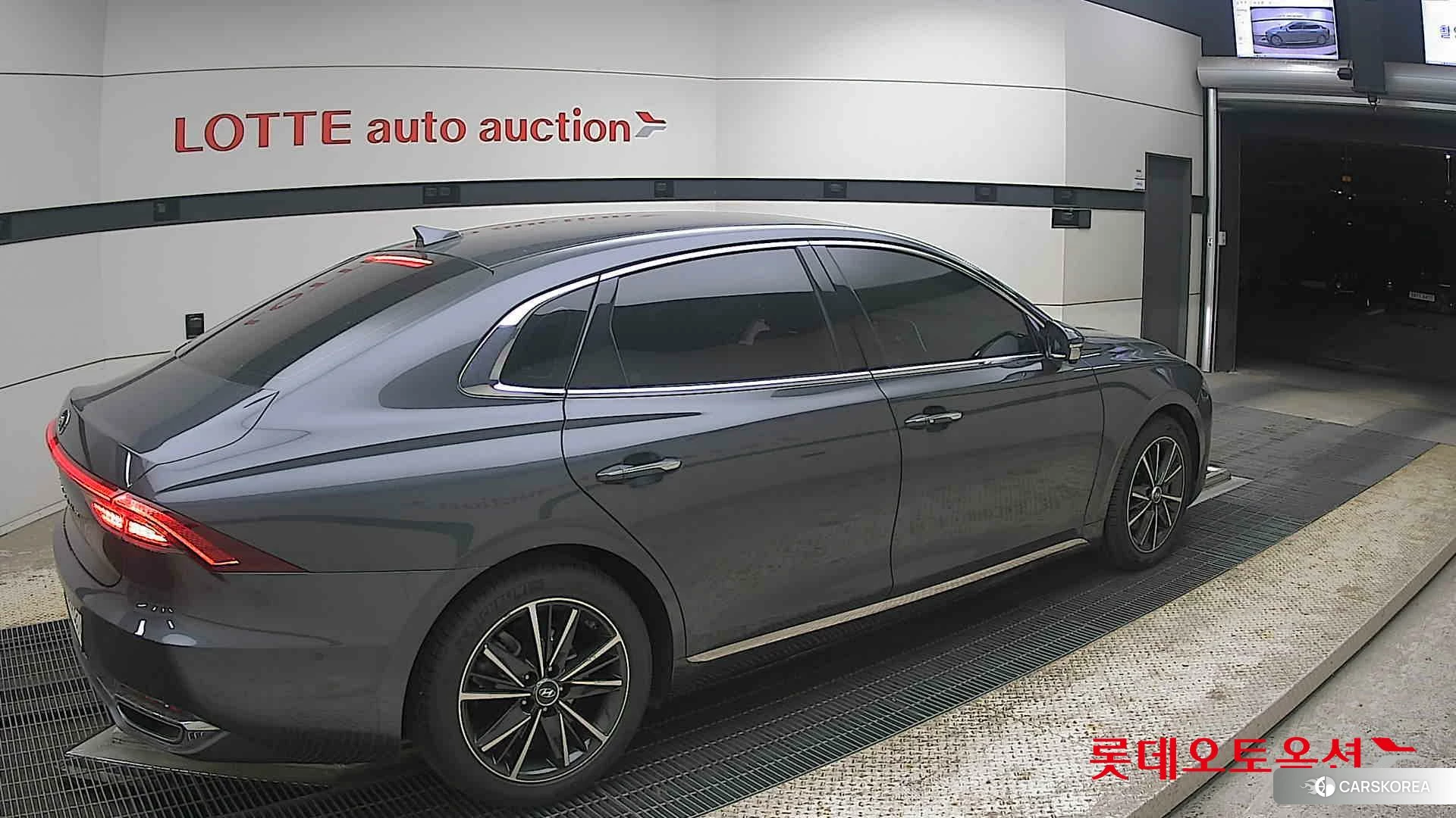 Hyundai Grandeur id 4296834 из Кореи 10