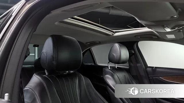 Mercedes-Benz E-Class W213 id 3350802 из Кореи 10