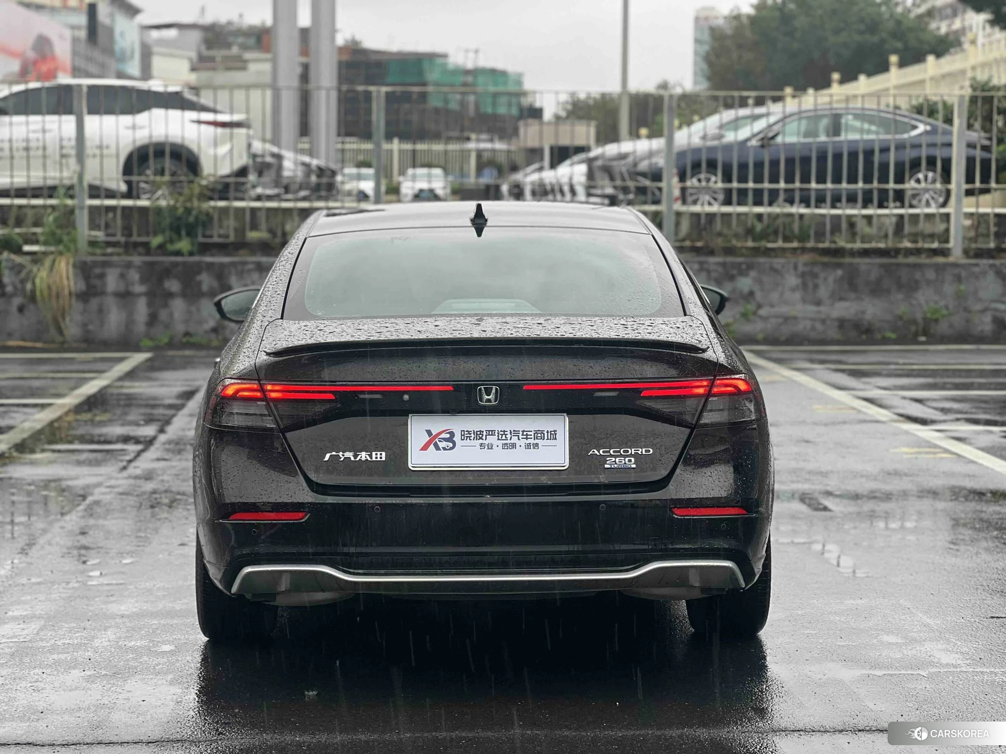 Honda Accord id 4453026 из Китая 10