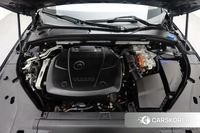 Volvo S90 PHEV id 4254373 из Китая 10
