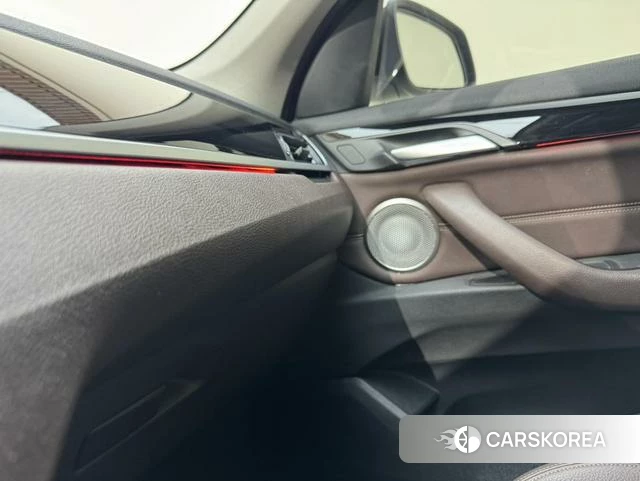 BMW X1 id 4328997 из Китая 10