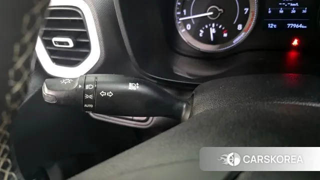 Hyundai Venue id 3484585 из Кореи 10