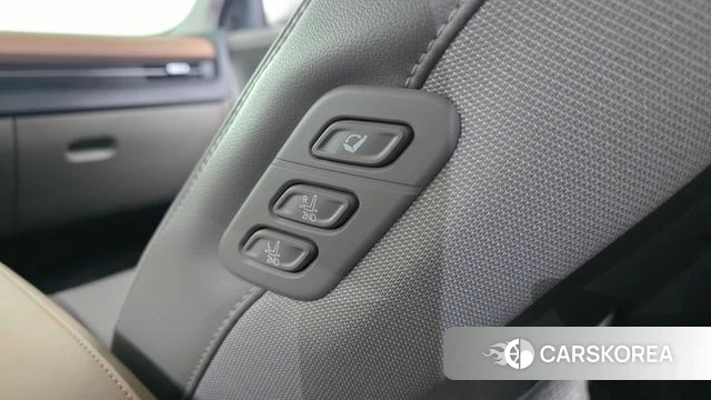 Hyundai Ionic 5 id 3859763 из Кореи 10