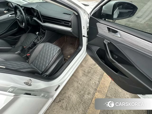 Volkswagen Sagitar id 4298170 из Китая 10