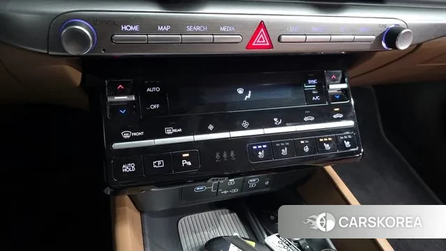 Hyundai Grandeur (GN7) id 3550472 из Кореи 10