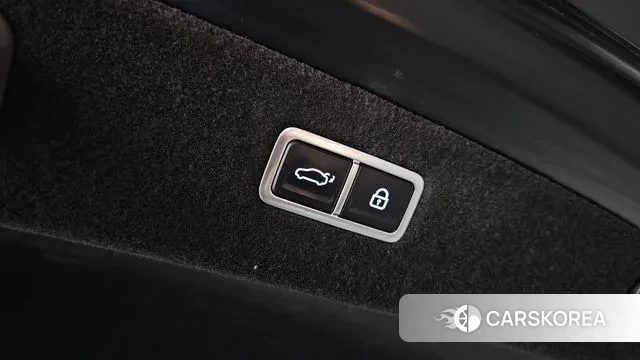 Genesis G90 (RS4) id 3576810 из Кореи 10