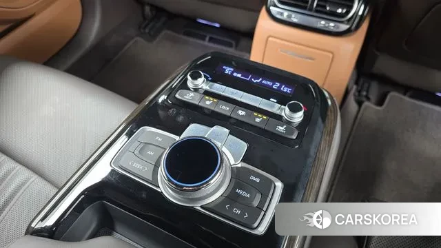 Genesis G90 id 3682184 из Кореи 10